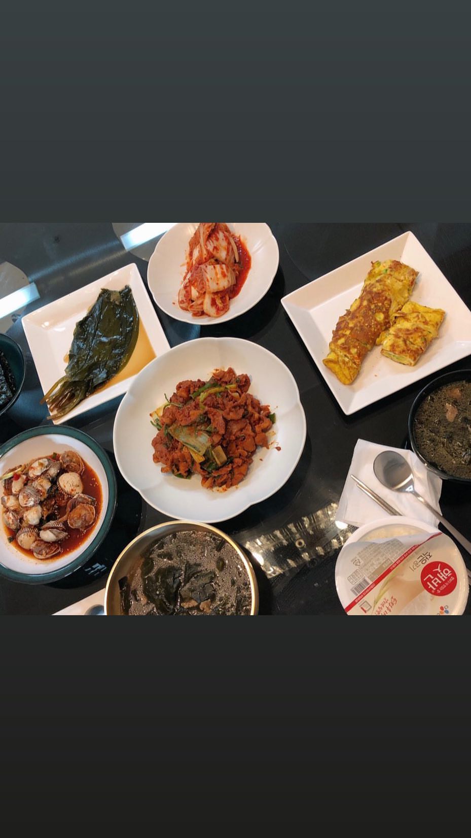 [Social Media] #승리 Seungri Stories Update Summary Thursday 2018-12-20 02:38 (GMT)