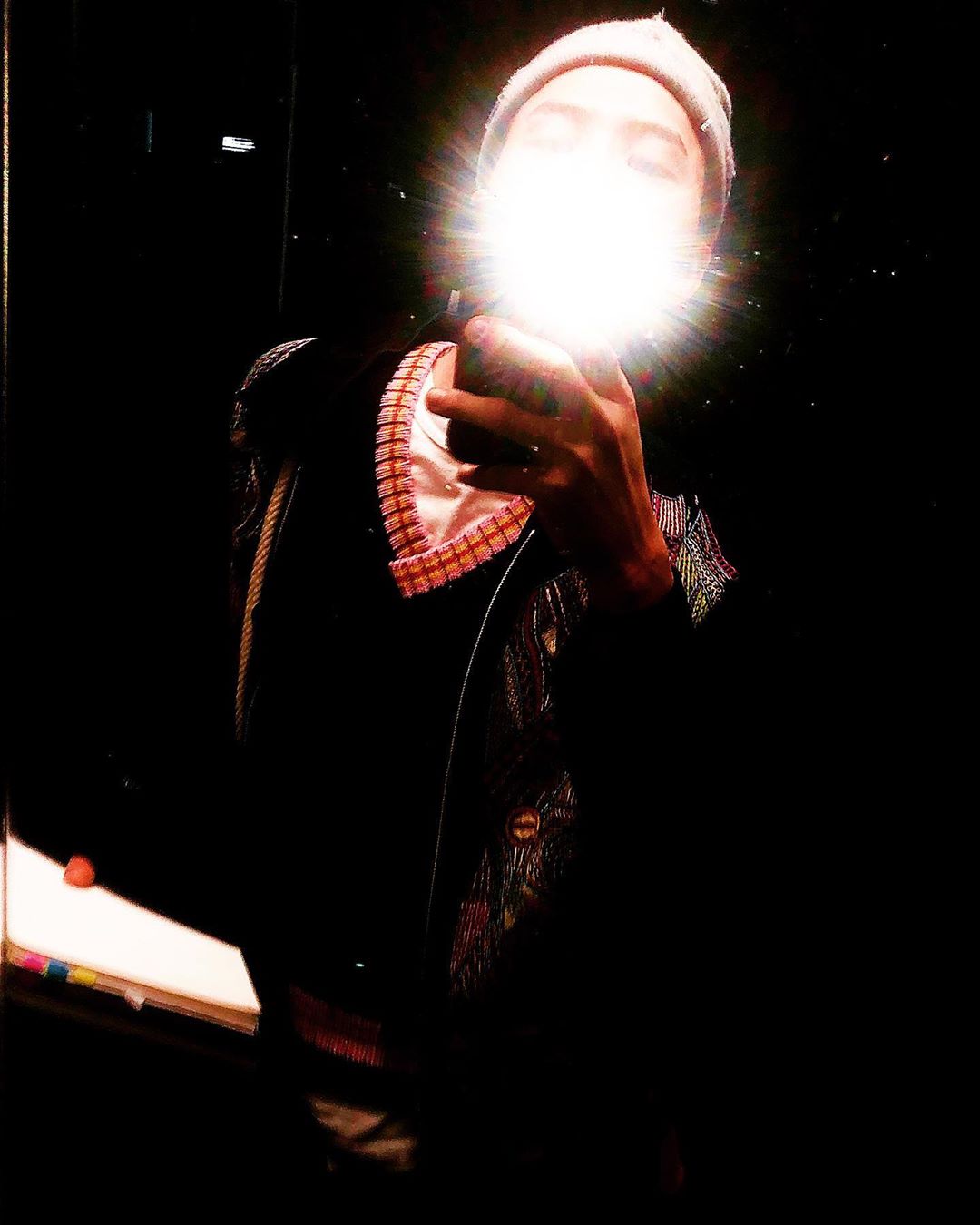 [Social Media] G-Dragon Instagram 2020-04-05 02:55:56 (KST) ? | #권지용 #지용 #GDragon - 1