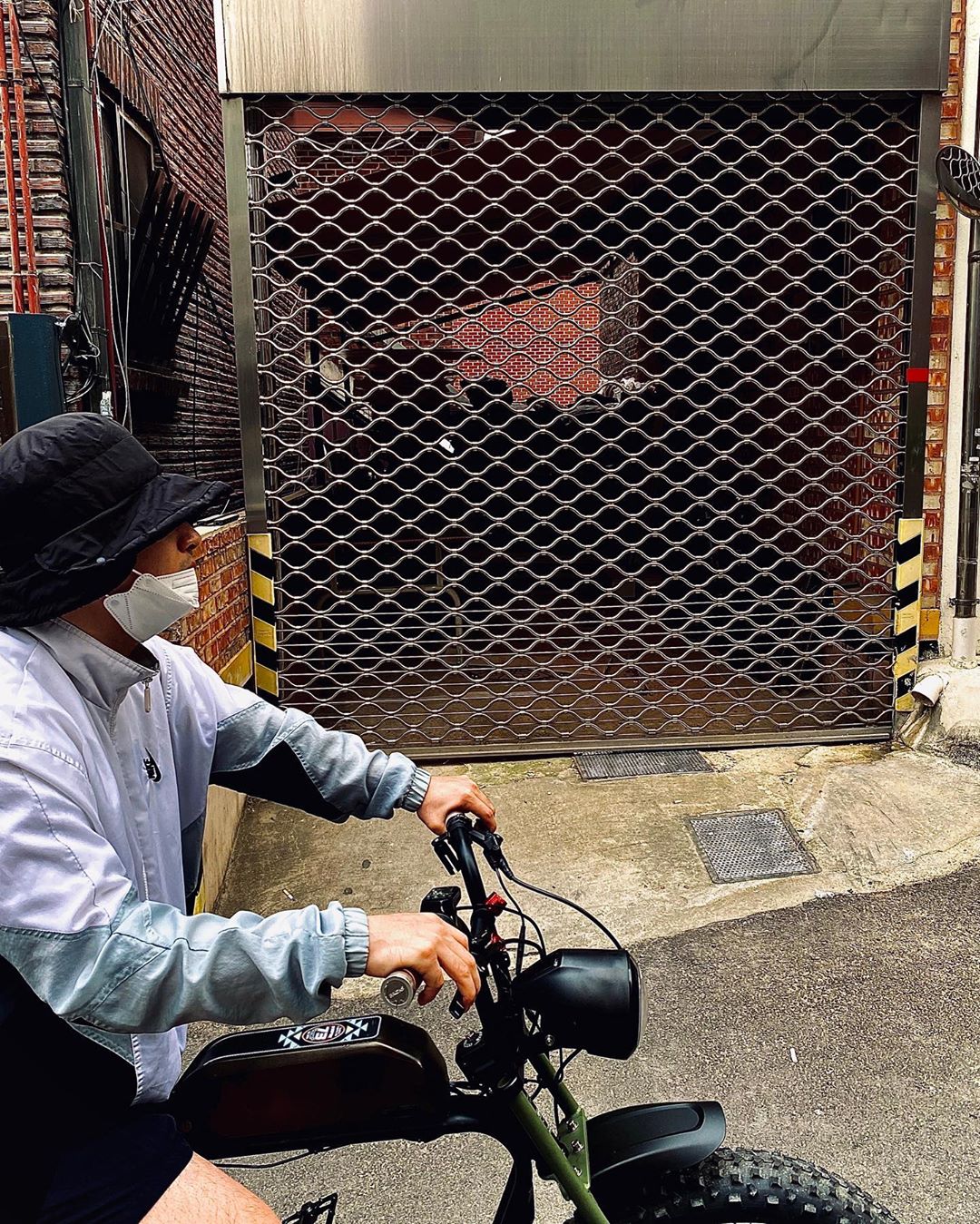 [Social Media] Taeyang 2020-06-14 16:29:15 (KST) ? ✨ | #태양 #Taeyang #SOL