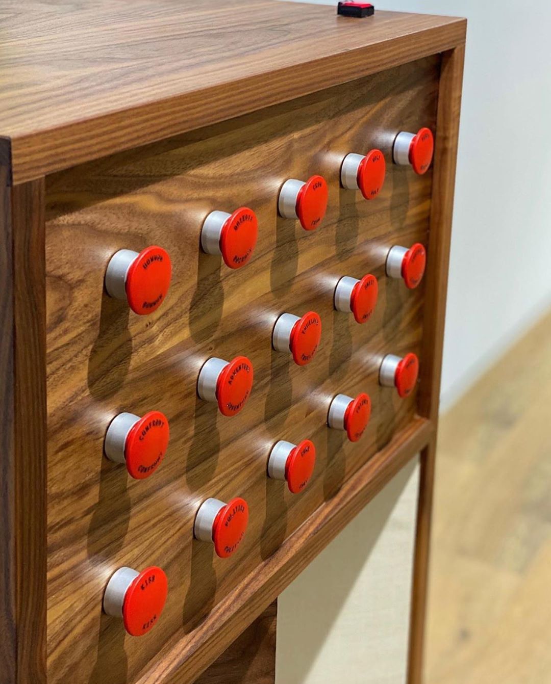 [Social Media] T.O.P Instagram 2020-10-13 23:47:38 (KST) (no caption) | #TOPstagram #탑 #최승현 - 2