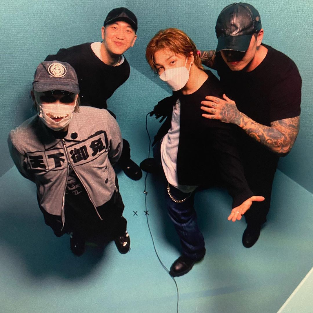 [Social Media] Taeyang Instagram 2022-07-14 22:52 (KST) With the old gang |  #태양 #Taeyang #SOL