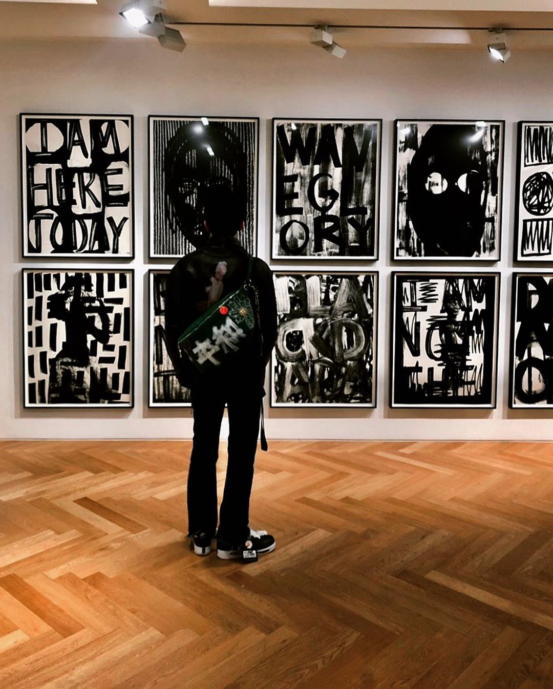 [Social Media] G-Dragon Instagram 2019-11-21 00:15:09 (KST) #BlackDaDa #권지용 #지용 #GDragon - 2