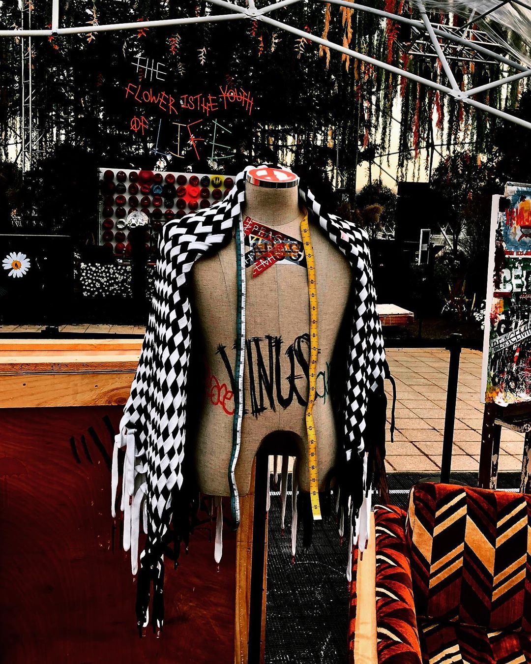 [Social Media] G-Dragon Instagram 2019-11-23 14:39:23 (KST) PEACE•NOISE•ONE #권지용 #지용 #GDragon - 3