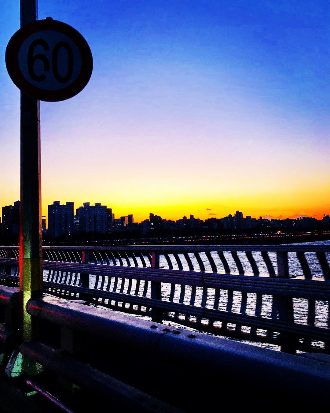 [Social Media] G-Dragon Instagram 2019-12-05 23:46:58 (KST) ☁️ #권지용 #지용 #GDragon - 10