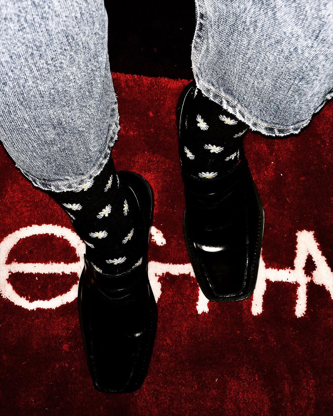 [Social Media] G-Dragon Instagram 2019-12-10 03:43:59 (KST) (no caption) #권지용 #지용 #GDragon