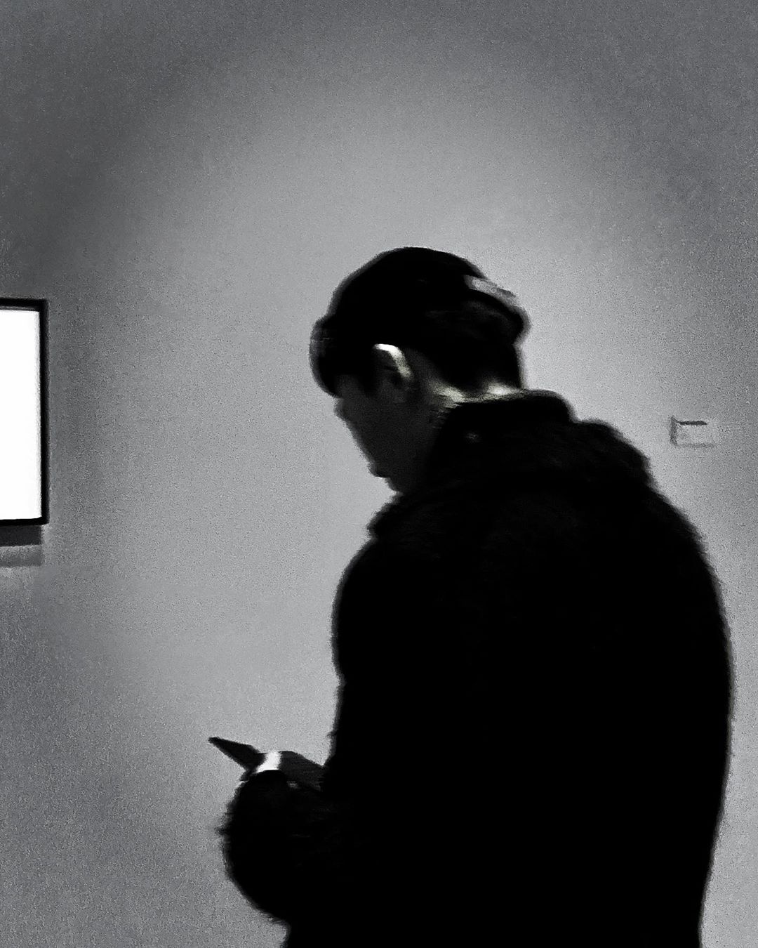 [Social Media] G-Dragon Instagram 2019-12-10 00:58:39 (KST) #BabaraKruger #권지용 #지용 #GDragon