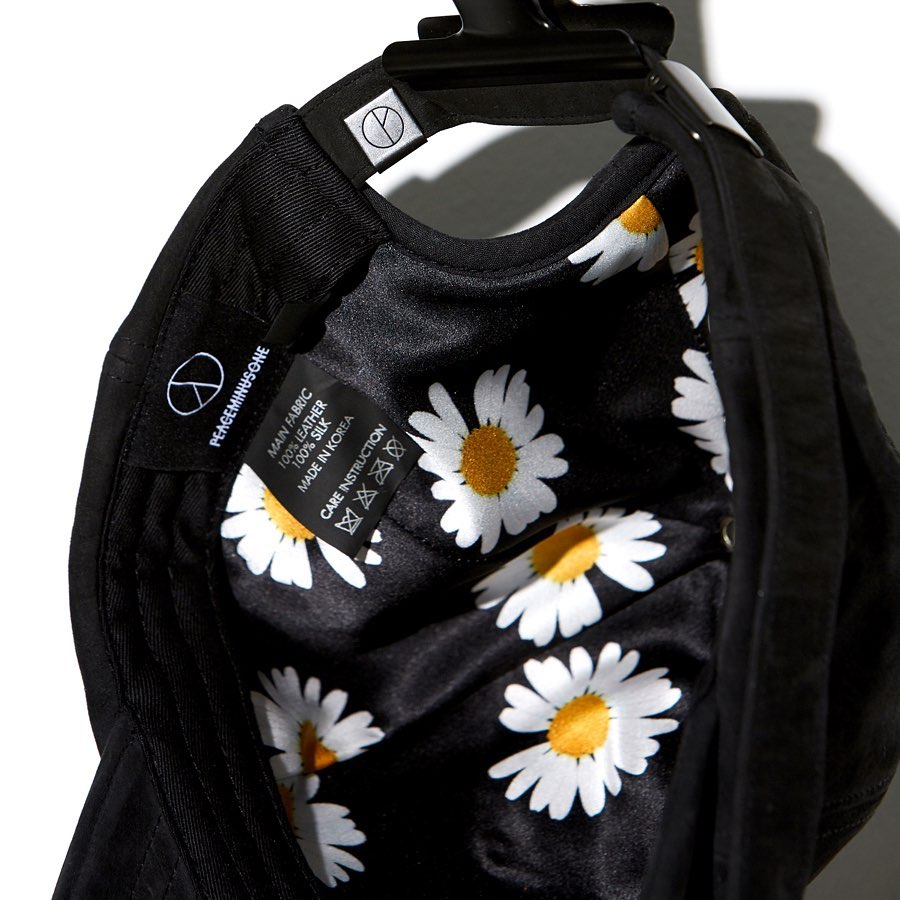 [Social Media] peaceminusonedotcom 2019-12-18 14:00:26 (KST) PMO®➖LEATHER CAP #2 | #권지용 #PMO #GDragon - 3