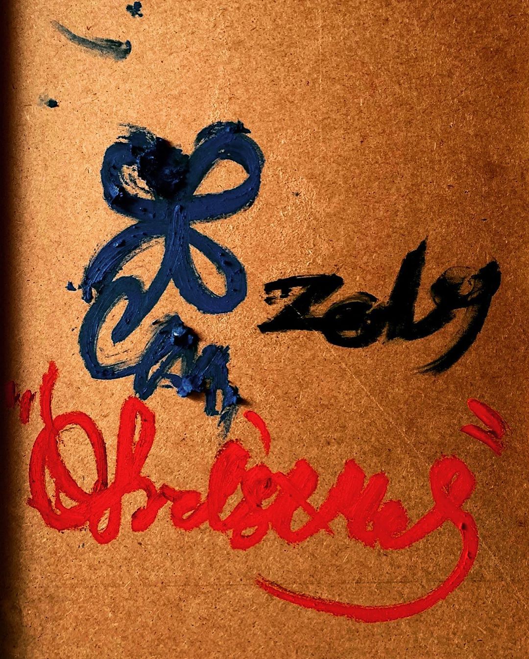 [Social Media] G-Dragon Instagram 2019-12-26 02:46:30 (KST) 메리크리스마스❄️✨ | #권지용 #지용 #GDragon - 2