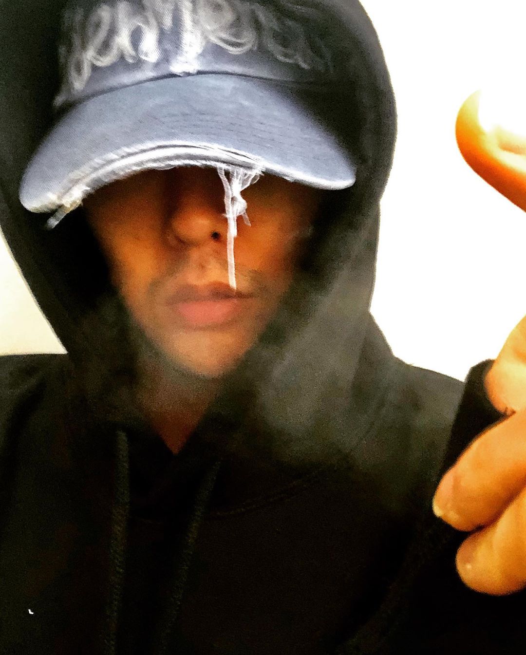 [Social Media] G-Dragon Instagram 2019-12-13 17:14:45 (KST) (no caption) #권지용 #지용 #GDragon - 5