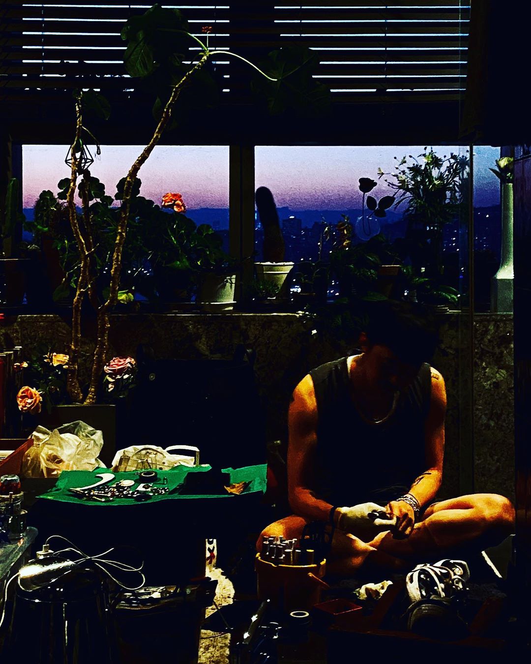 [Social Media] G-Dragon Instagram 2019-12-31 04:33:39 (KST) D-1 | #권지용 #지용 #GDragon - 9