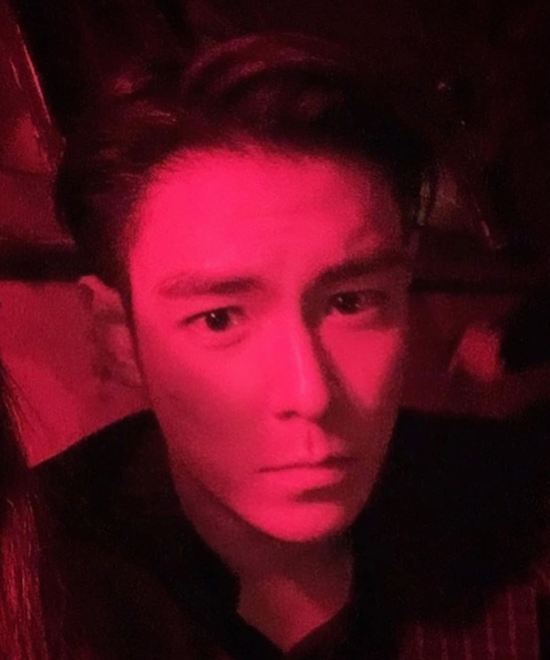 [Social Media] T.O.P Instagram 2019-12-22 15:54:26 (KST) (no caption) | #TOPstagram #탑 #최승현 - 3