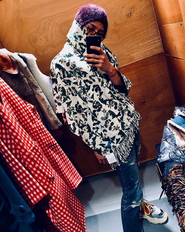 [Social Media] G-Dragon #권지용 Instagram carousel Dec 4, 2017 11:13pm (KST)