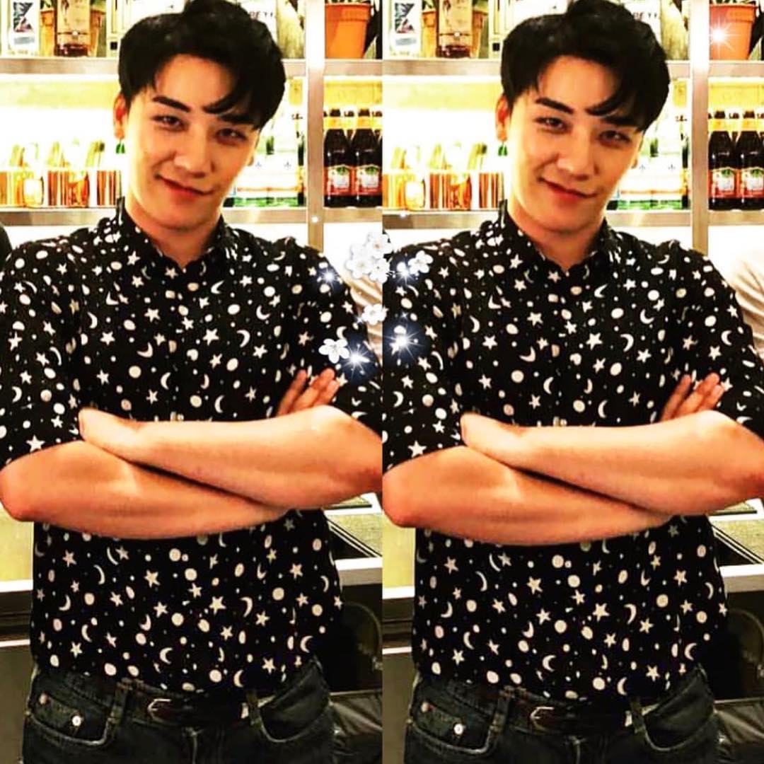 [Social Media] Seungri Instagram 2018-12-26 17:07:28 (KST) I’m gonna open more show soon #thegreatseungritour2019 #Seoul #osaka #tokyo #hongkong #singapore and where is the next !!!