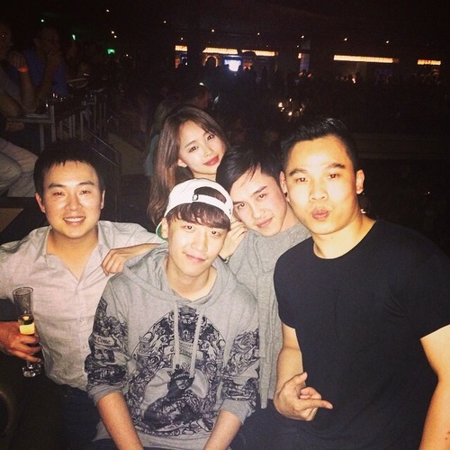 Behappyjohnny with Seungri Instagram 20140823: