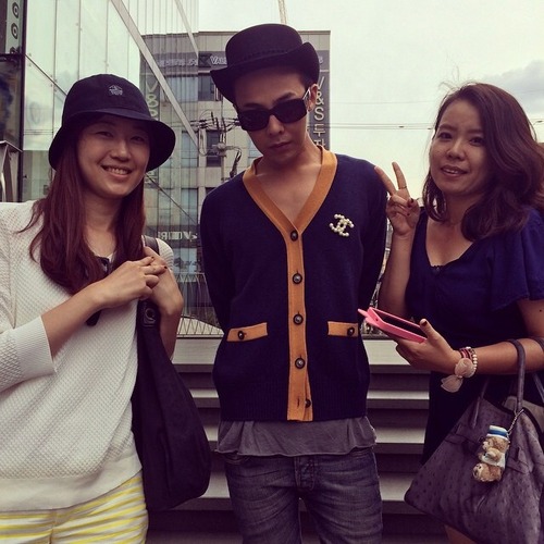 Kate0504 Insta update with GD 20140827