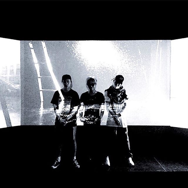 [Photo]  P_r_d_x Instagram with G-Dragon #PEACEMINUSONE