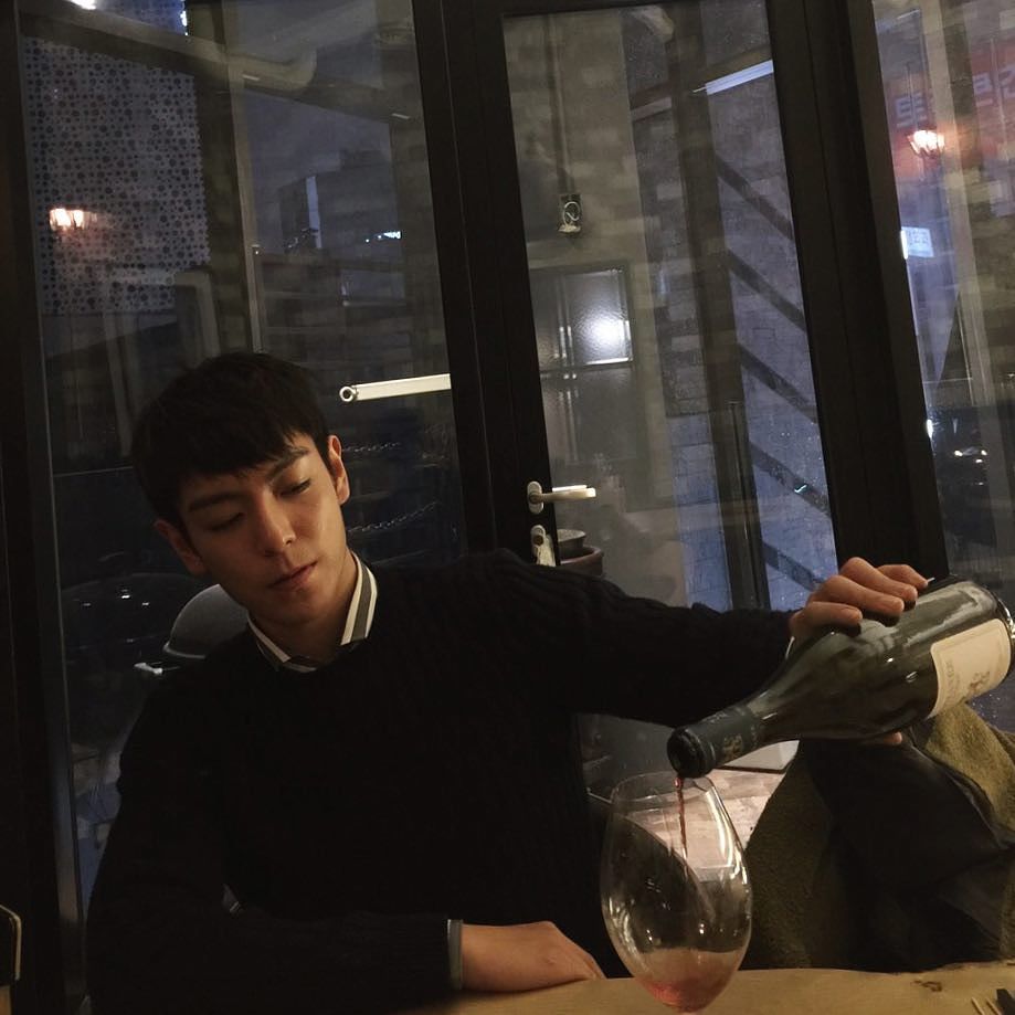 [Photo] TOP Instagram Update December 30, 2015 at 10:10PM